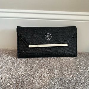 Young Living Savvy Minerals Clutch Glitter Black